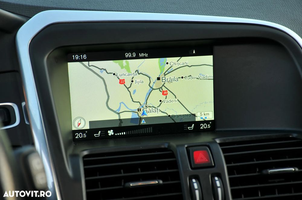 Volvo XC 60 D4 AWD Geartronic Linje Inscription - 15