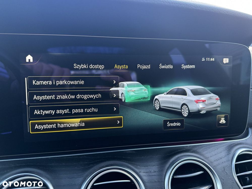 Mercedes-Benz Klasa E 220 d 4-Matic AMG - 30