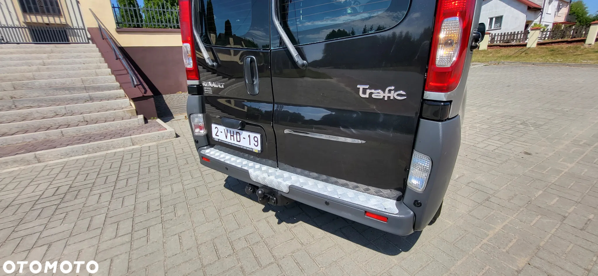 Renault Trafic - 16