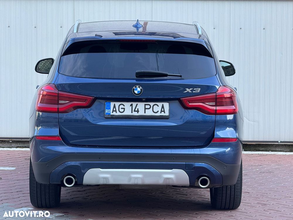BMW X3 xDrive20d AT Luxury Line - 11