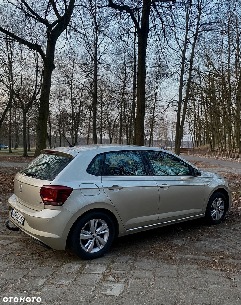 Volkswagen Polo 1.0 TSI Comfortline - 2