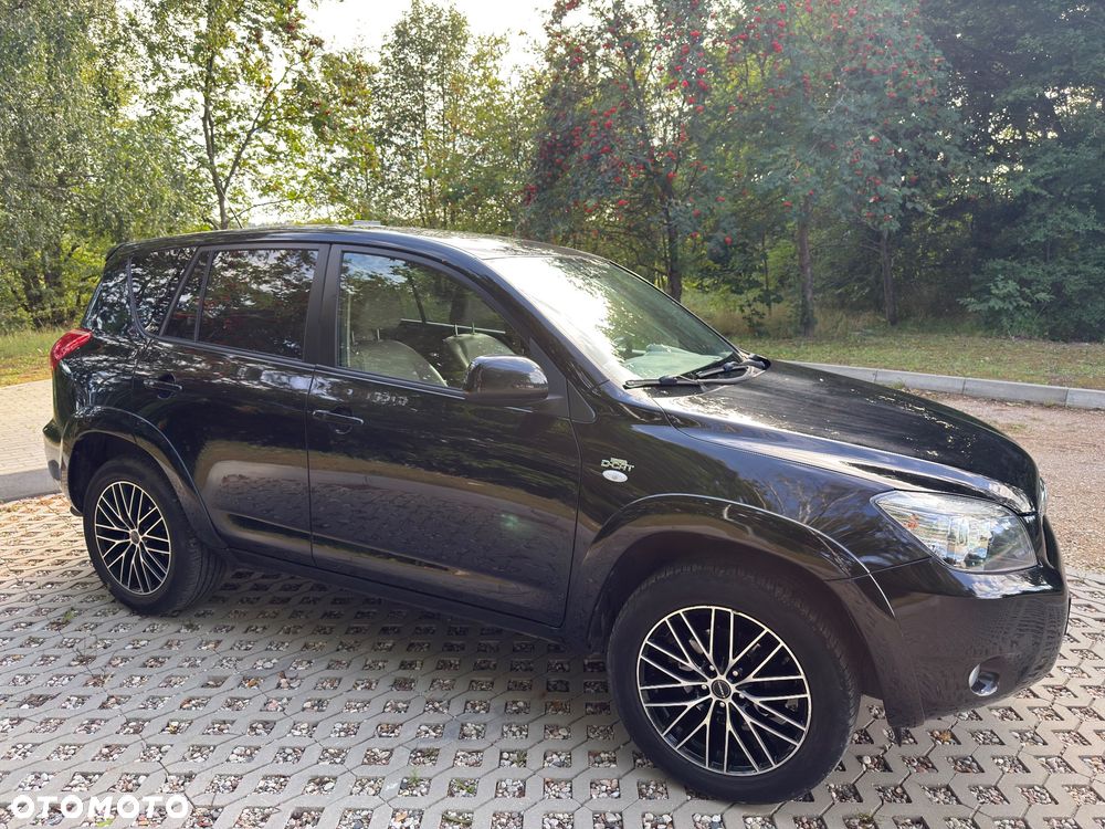 Toyota RAV4 2.2 D-CAT 4x4 Executive - 3