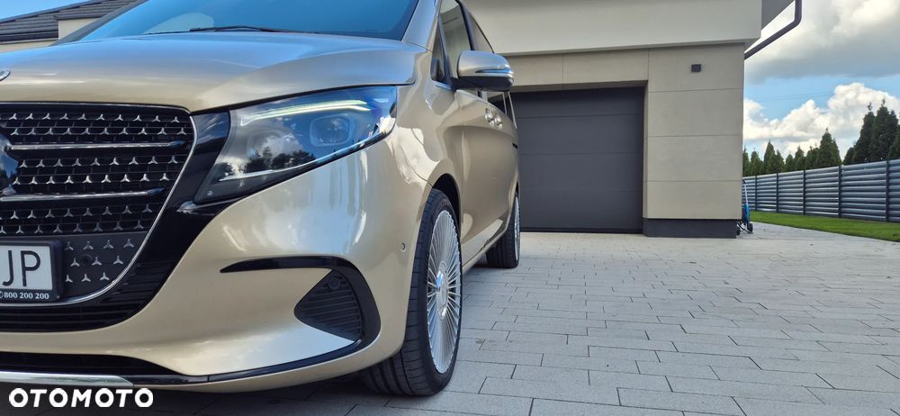 Mercedes-Benz Klasa V 300 d 9G-Tronic Avantgarde (długi) - 16