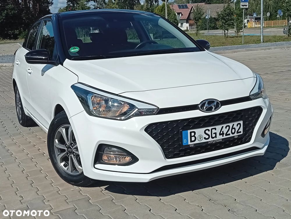 Hyundai i20 1.2 Passion - 25