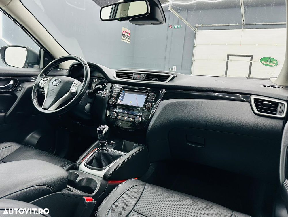 Nissan Qashqai 1.5 DCI TEKNA - 24