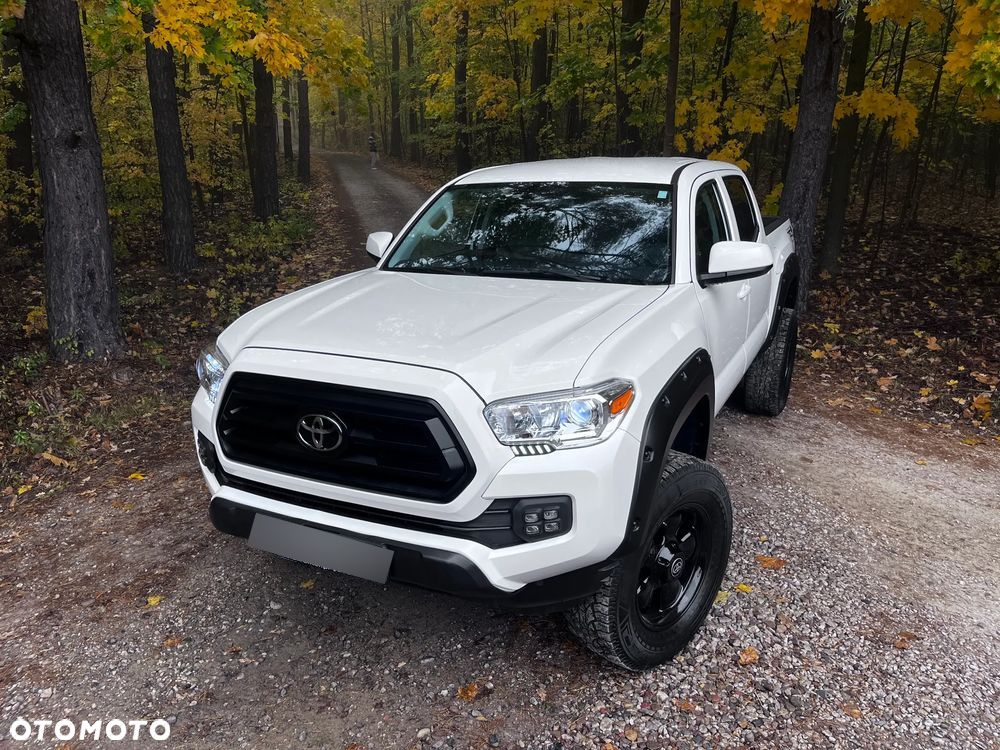 Toyota Tacoma - 5