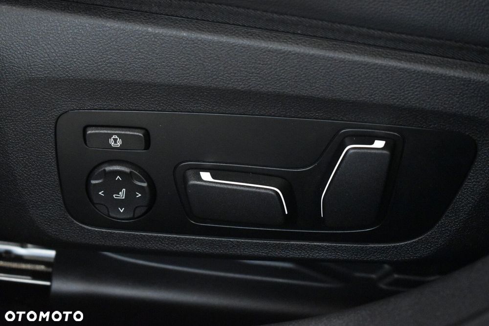 BMW Seria 3 - 14