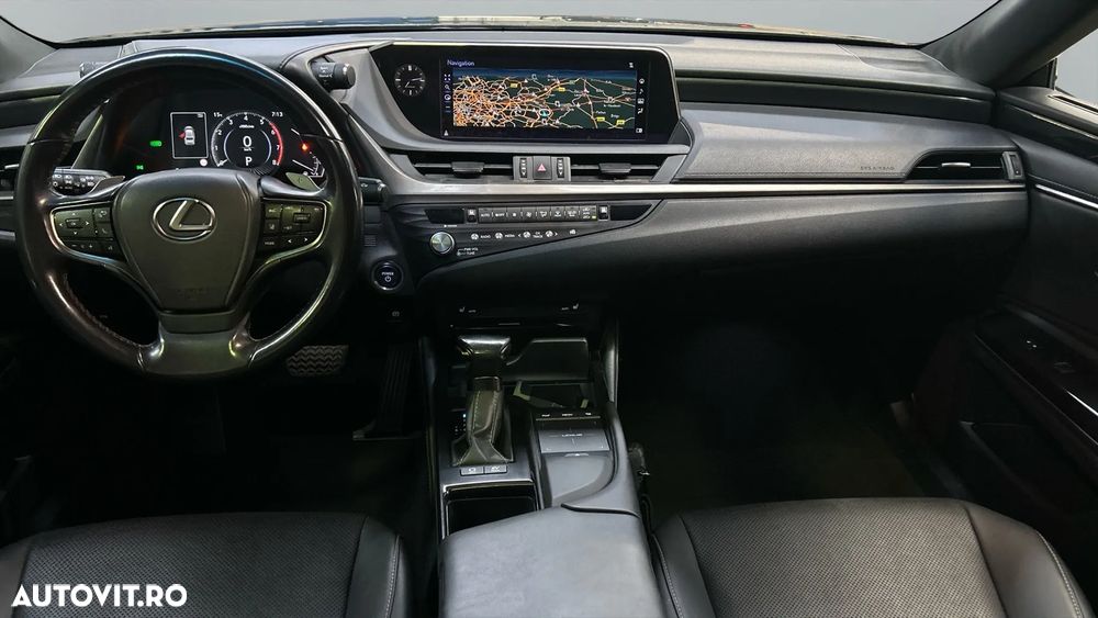 Lexus Seria ES 300h Executive Line - 2