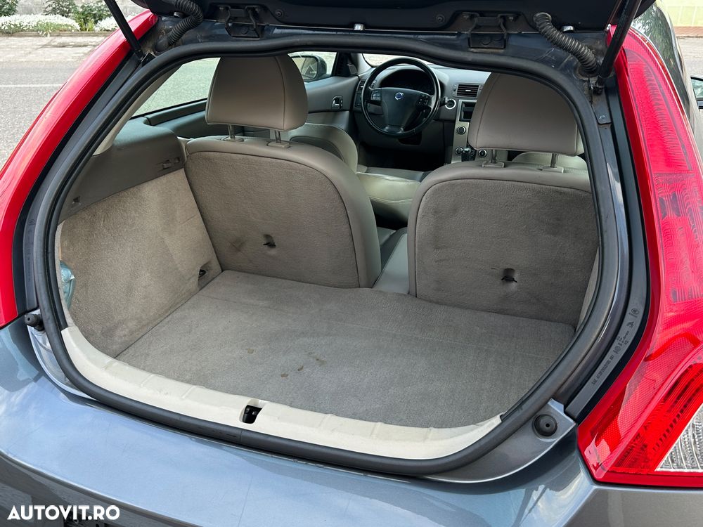 Volvo C30 1.6 Summum - 11
