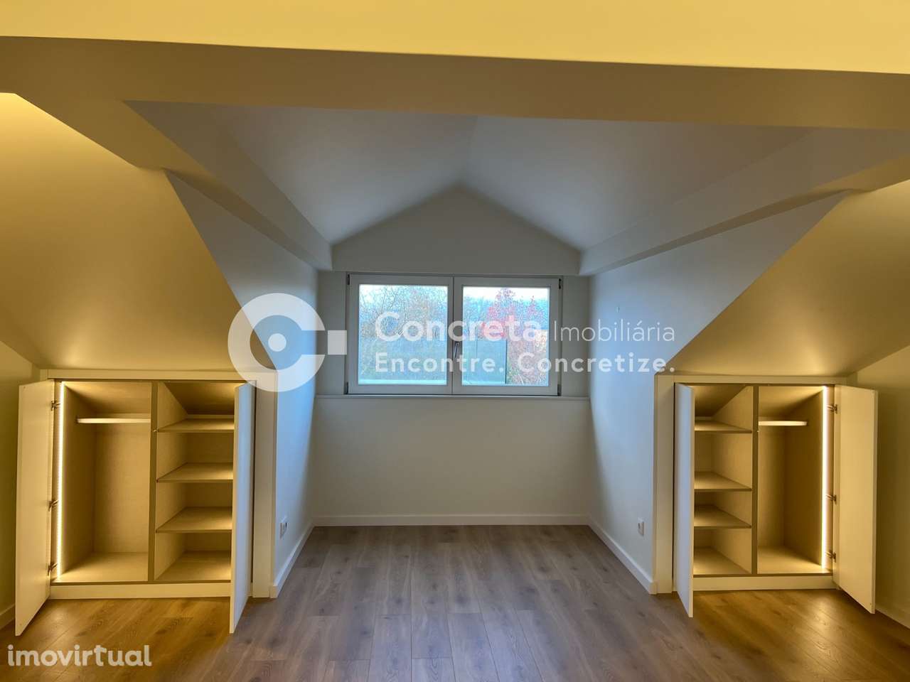 Apartamento T0 novo no centro histórico de Braga - Grande imagem: 2/16