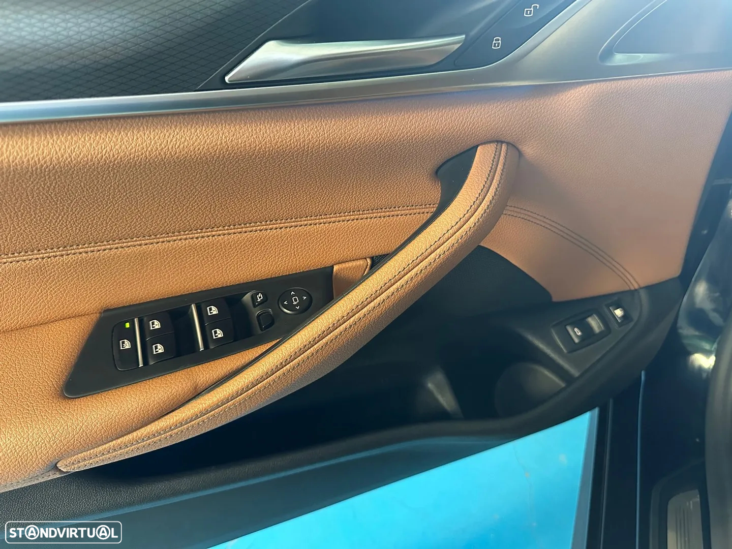 BMW 530 e Pack Desportivo M - 24