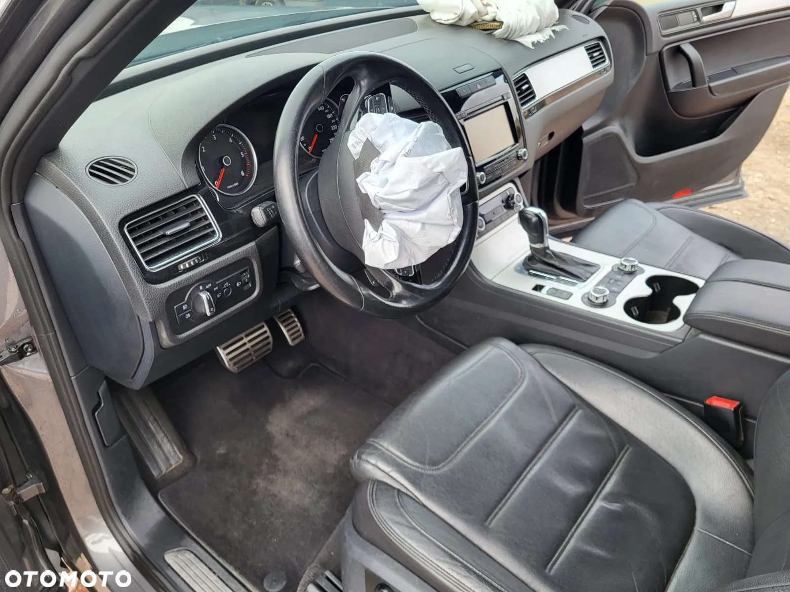 Volkswagen Touareg 3.0 V6 TDI 4XMot BMT - 33