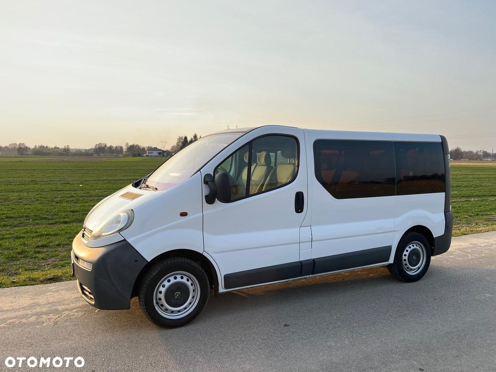Opel Vivaro - 37