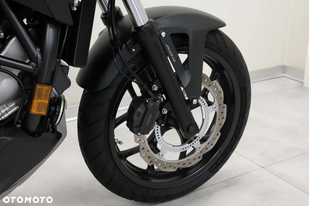 Honda NC - 33