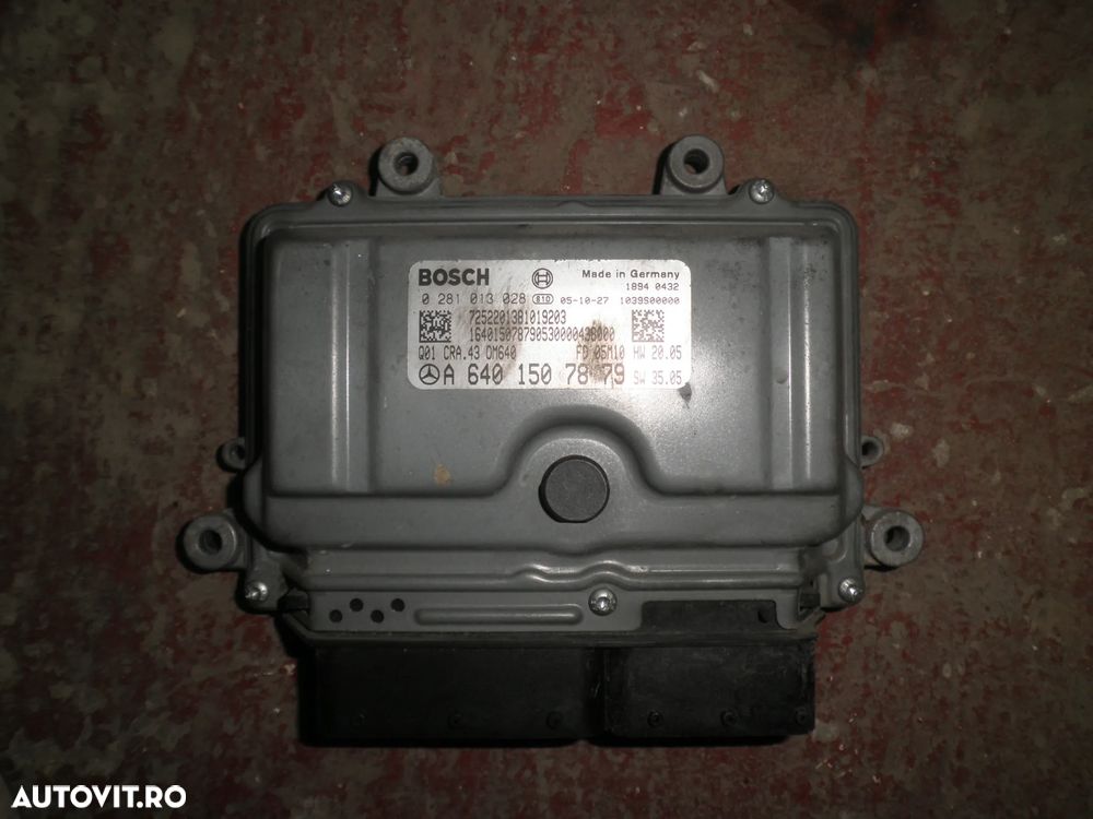 ECU / calculator motor Mercedes B Class W245 2.0 CDI A6401507879 0281013028 - 1