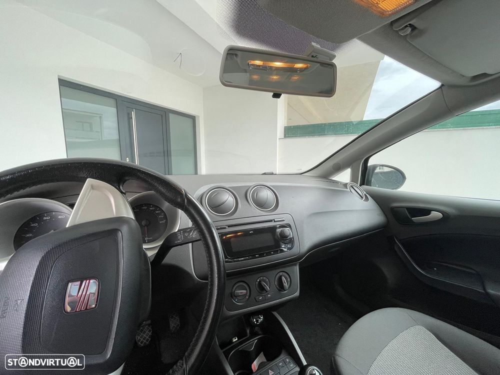 SEAT Ibiza ST 1.4 16V Style - 4