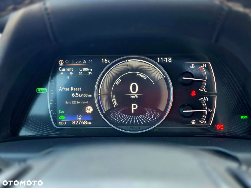 Lexus ES 300h Prestige - 25