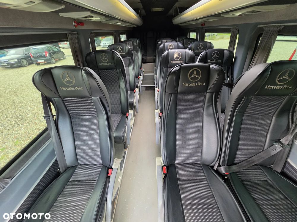 Mercedes-Benz Sprinter 519 CDI - 12