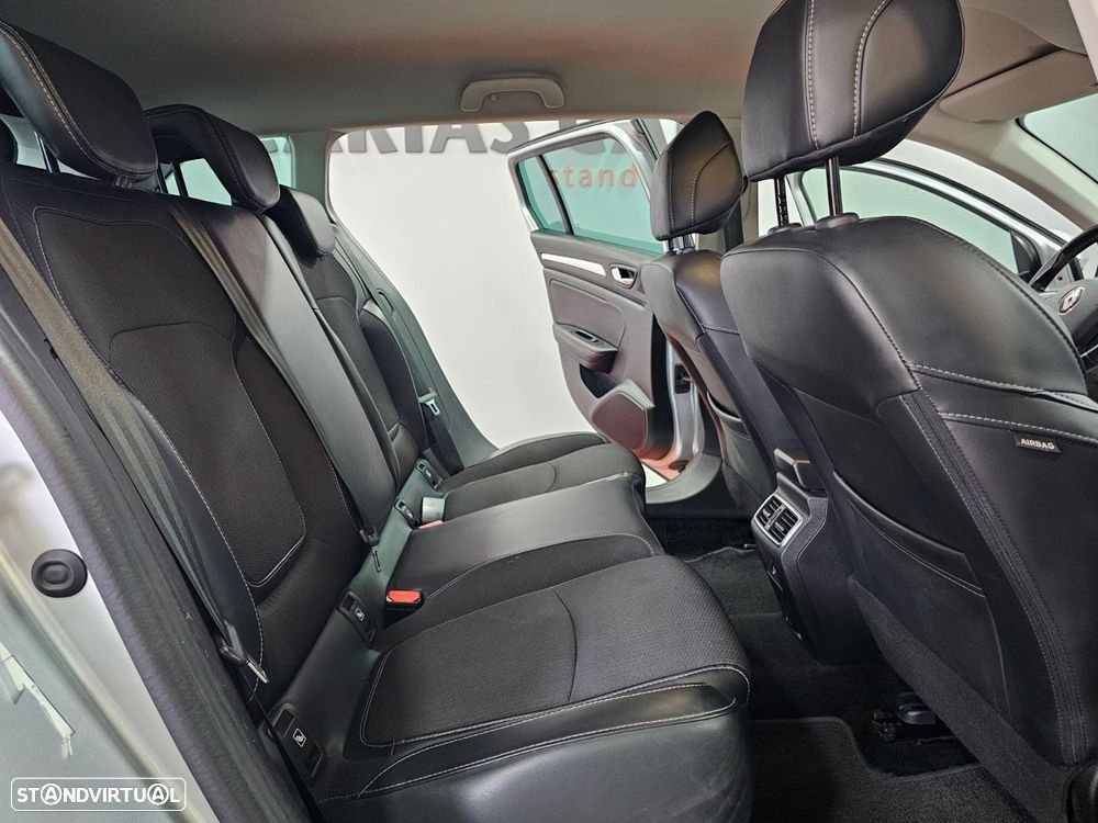 Renault Mégane Sport Tourer 1.5 Blue dCi Intens EDC - 13