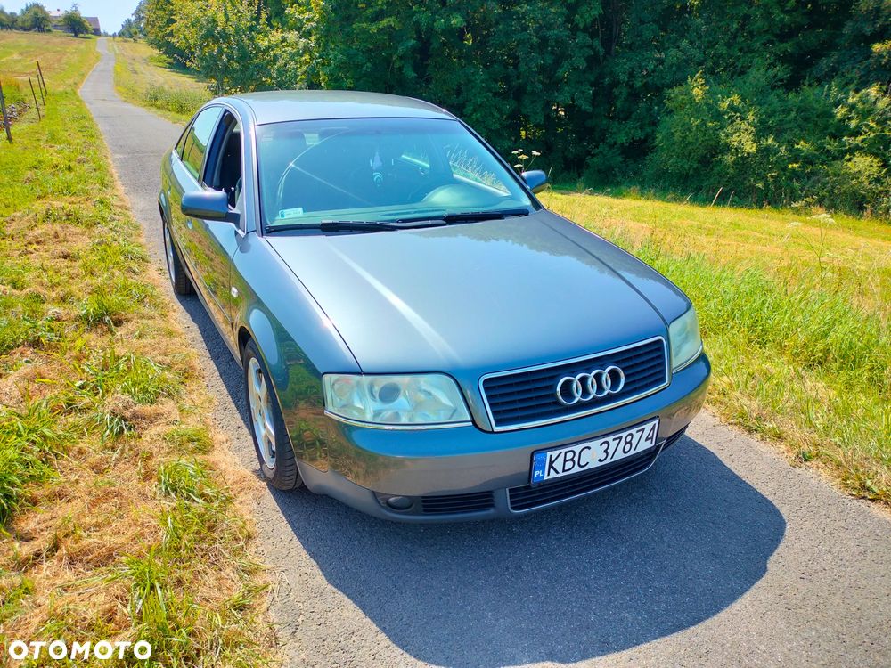 Audi A6 Limousine 2.4 - 6