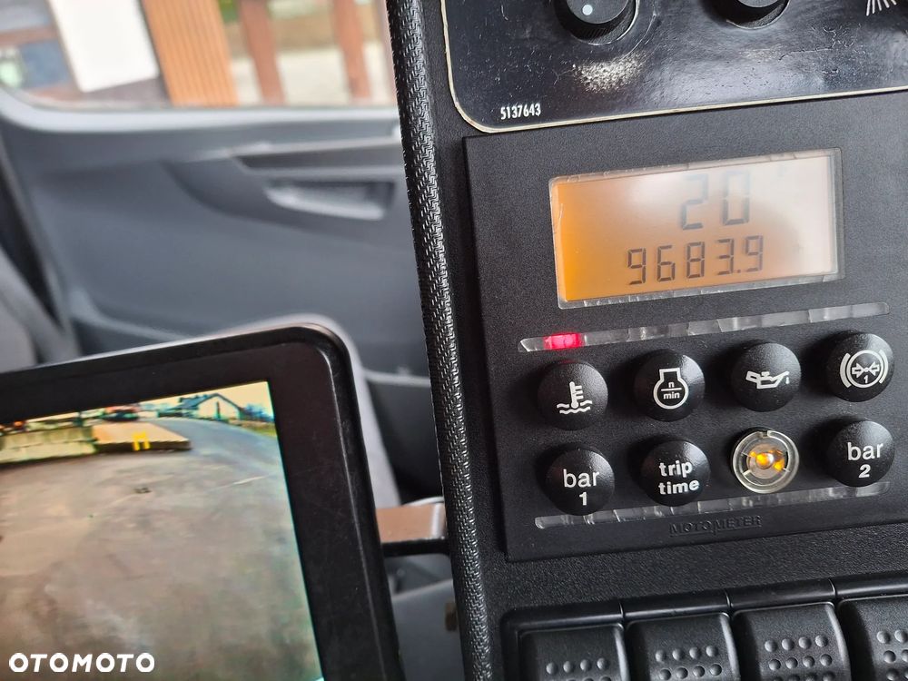 Mercedes-Benz Axor 1829 Zamiatarka FAUN Viajet 2010r EUnited PM10 Karcher Przebieg 76 Tyś KM Euro 5 - 26