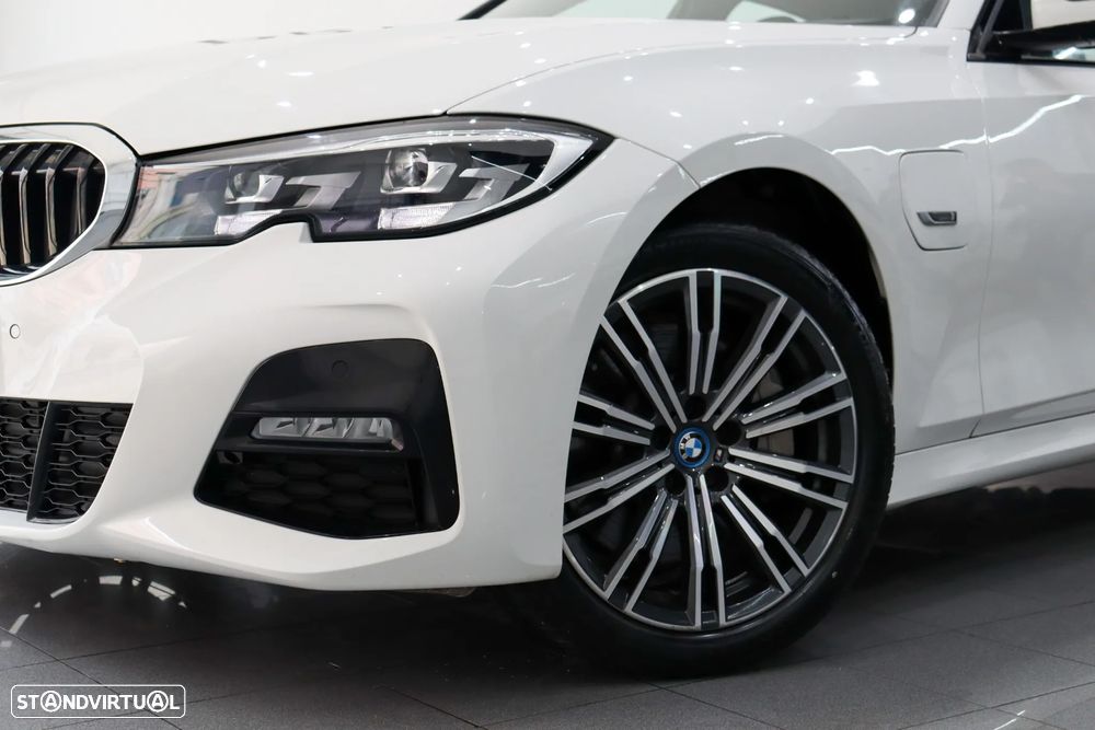 BMW 330 e Aut. M Sport - 6