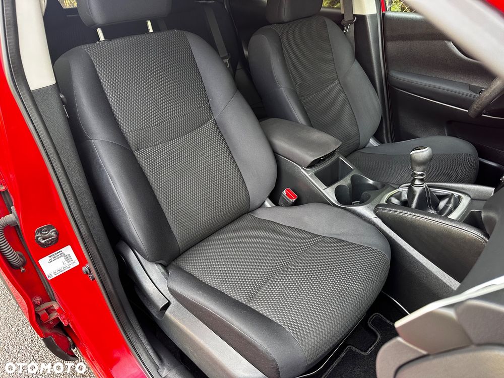 Nissan Qashqai 1.5 dCi N-Connecta - 21