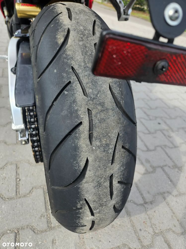 Honda CBR - 7