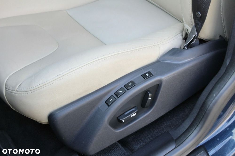 Volvo XC 60 D4 Drive-E Momentum - 10