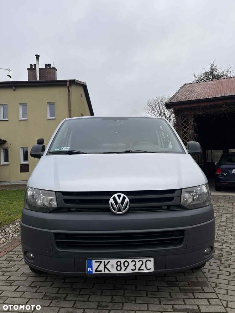 Volkswagen Transporter - 1