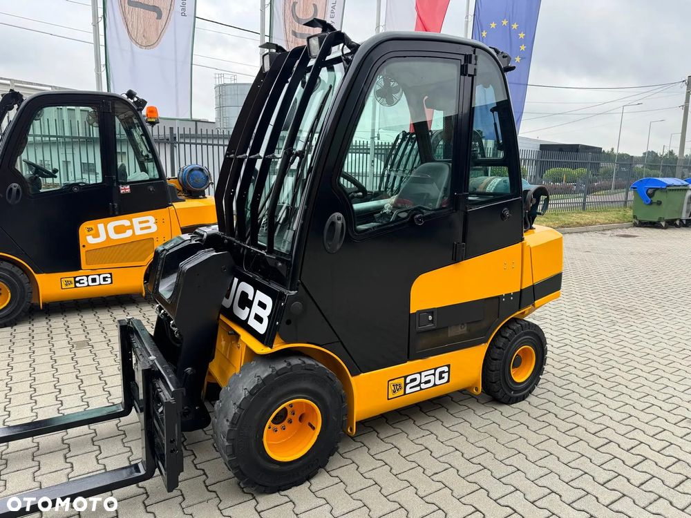 JCB TLT 25 G // Manitou ładowarka teleskopowa / teleskop/