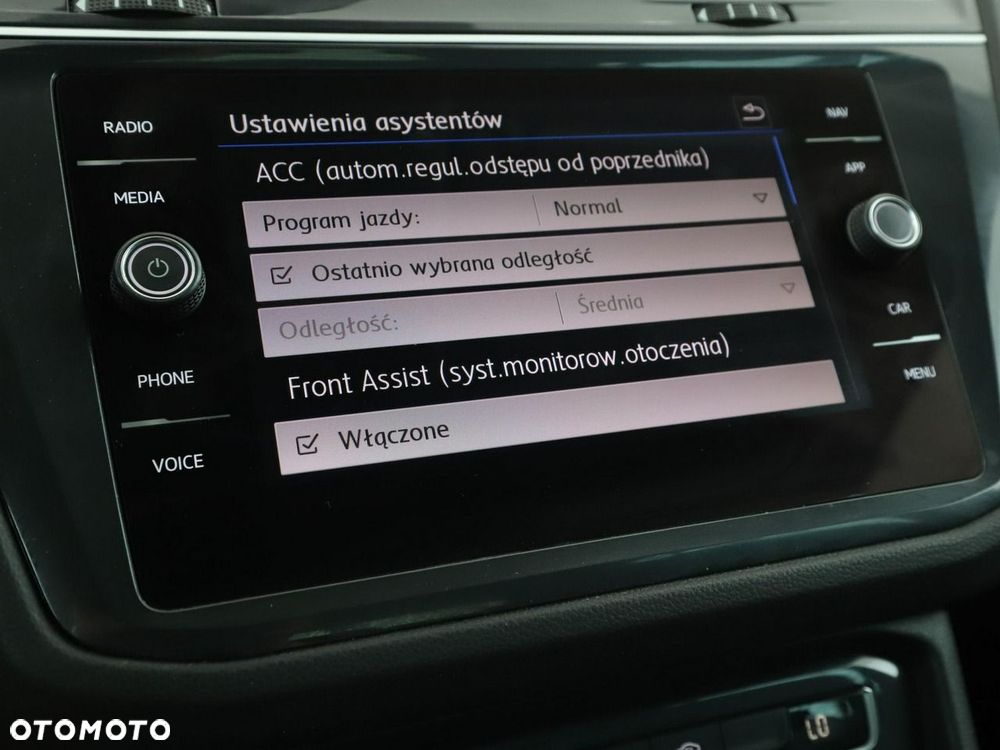 Volkswagen Tiguan 2.0 TDI SCR DSG Life - 28