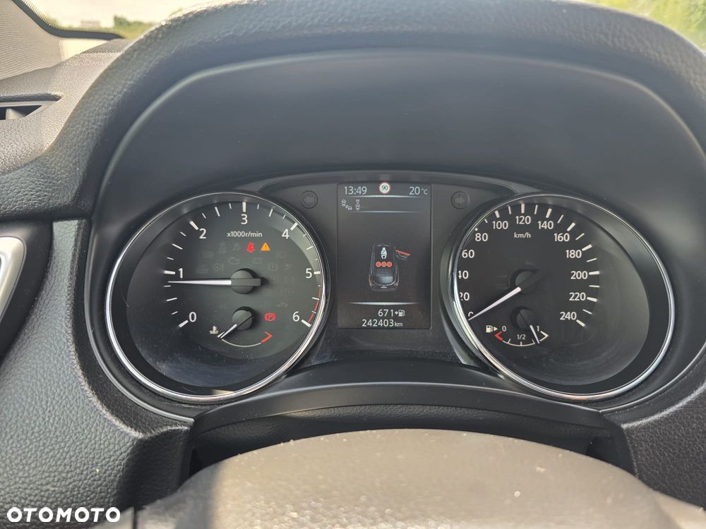 Nissan Qashqai 1.5 dCi Tekna+ - 10
