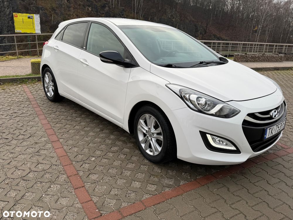 Hyundai i30 1.4 Premium - 4