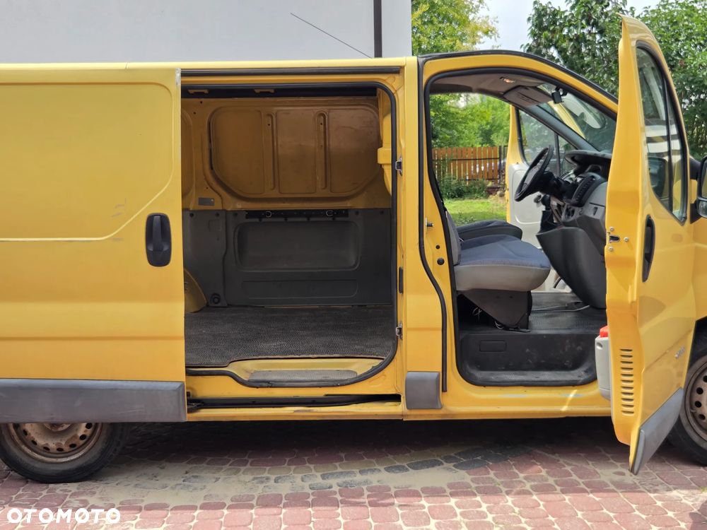 Renault Trafic - 21