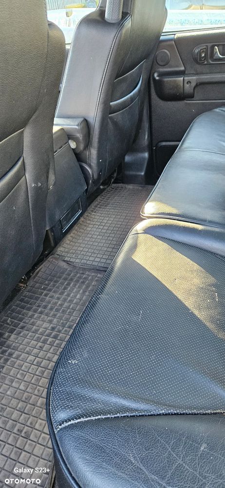 Land Rover Discovery - 10