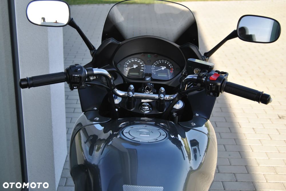 Honda CBF - 31