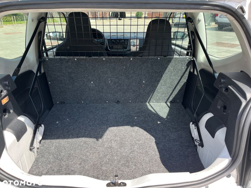 Volkswagen up! 1.0 move - 11