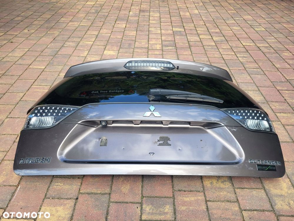 klapa bagaznika kamera mitsubishi outlander ii - 1