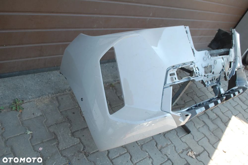 ZDERZAK PRZÓD PRZEDNI BMW IX I20 M PAKIET 51115-A6B601 - 2