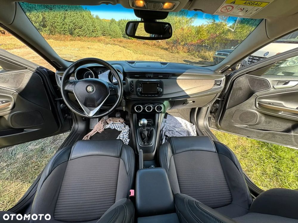 Alfa Romeo Giulietta 2.0 JTDM 16V Turismo - 22