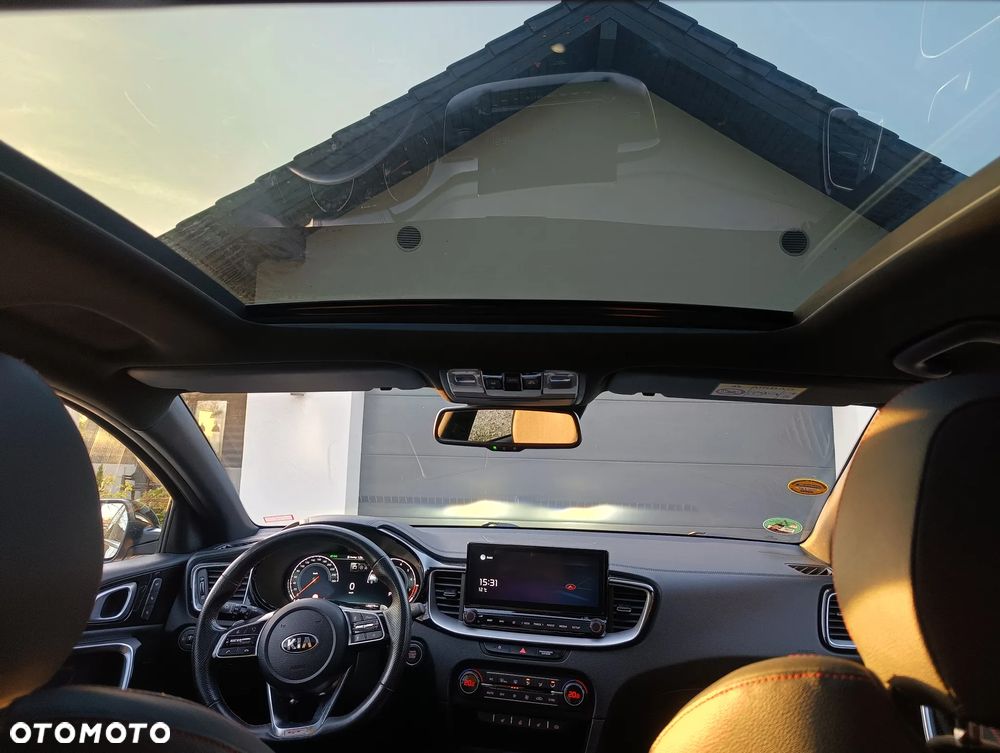 Kia ProCeed 1.6 T-GDI GT DCT - 15