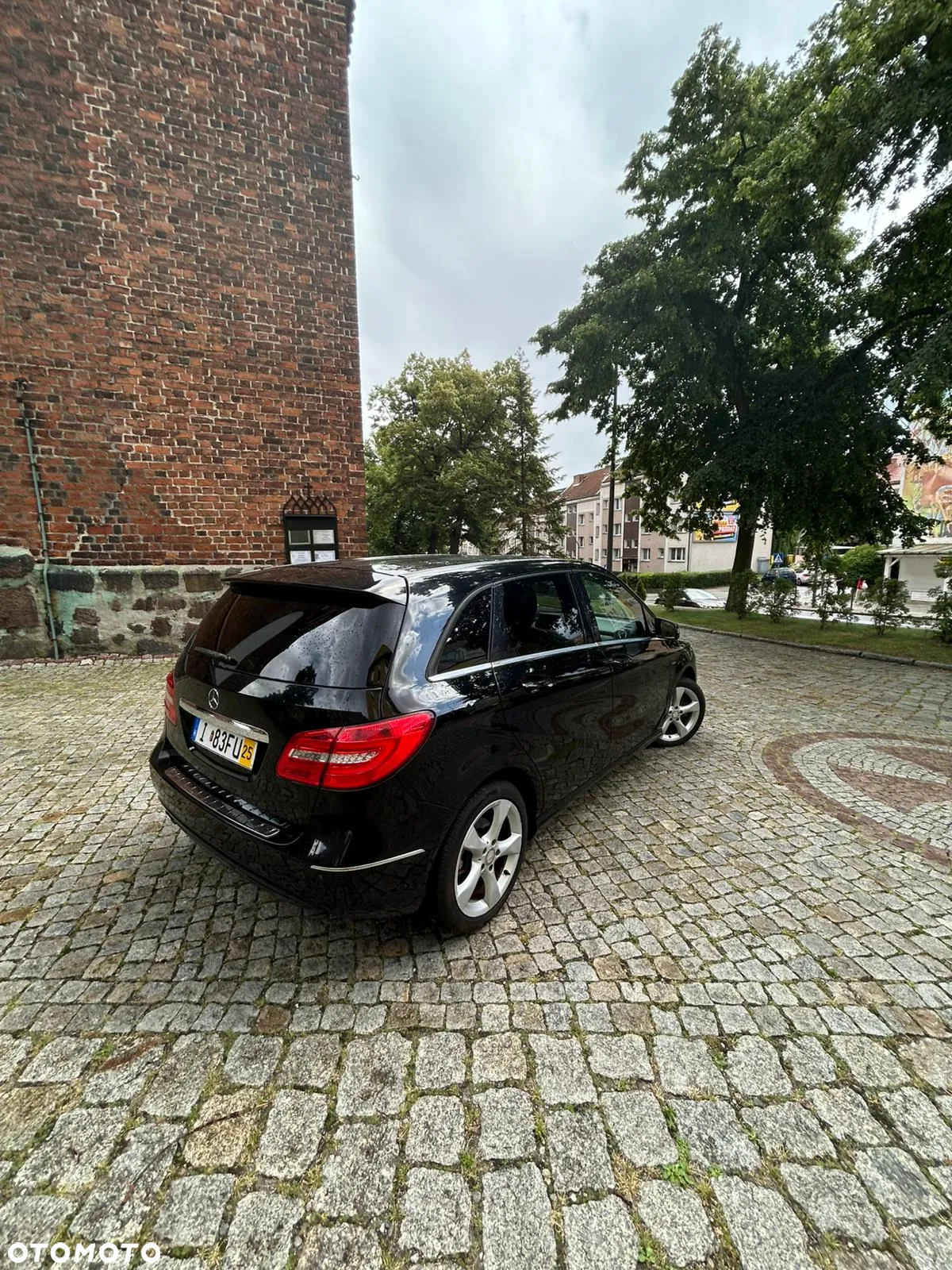 Mercedes-Benz Klasa B 180 (BlueEFFICIENCY) - 34
