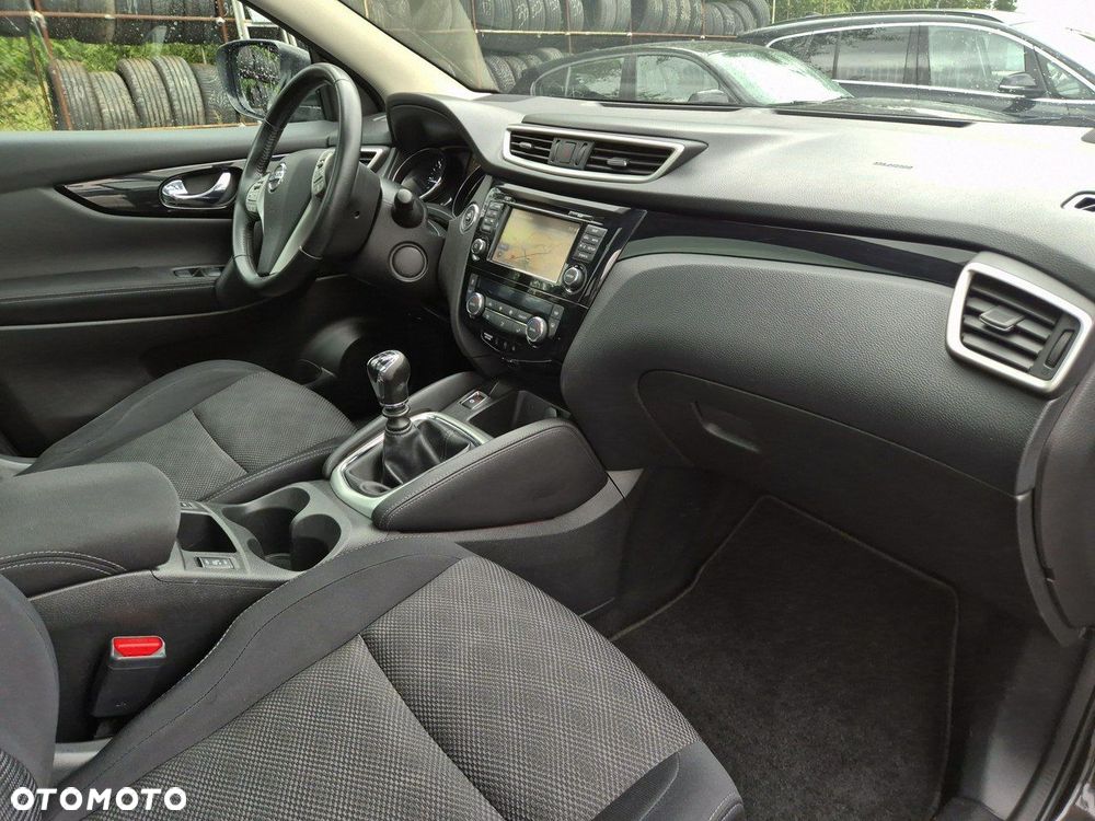 Nissan Qashqai 1.6 DCi N-Connecta EU6 - 30