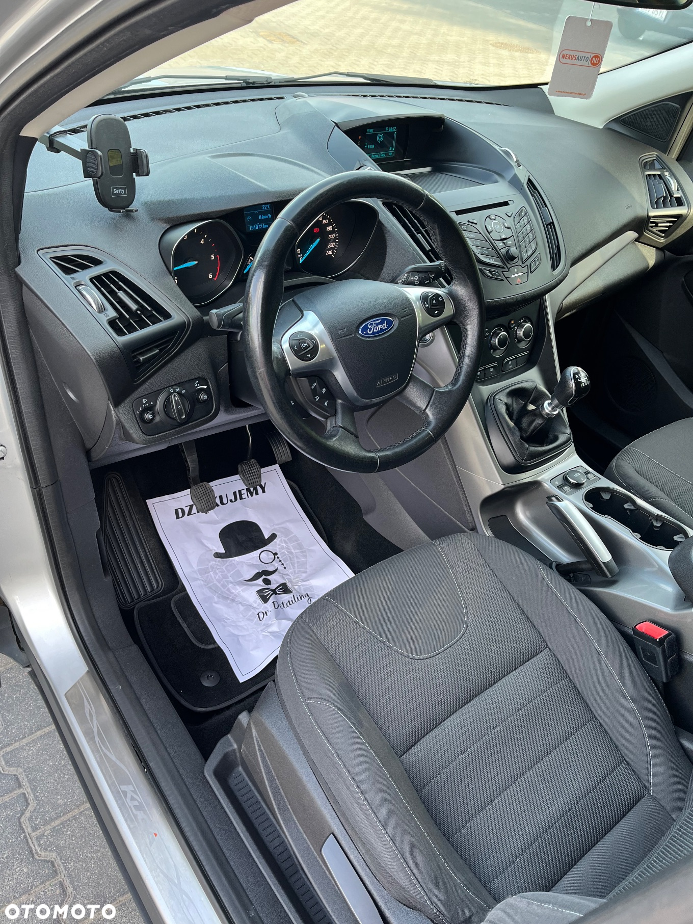 Ford Kuga - 19