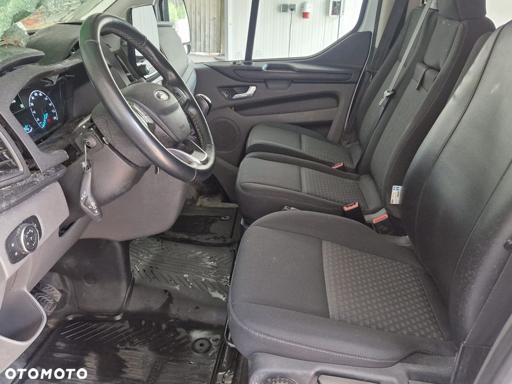 Ford Transit Custom Brygadowy 6 miejsc - 13