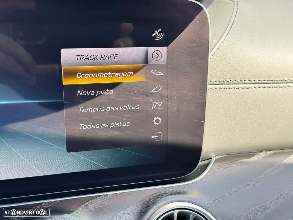 Mercedes-Benz E 53 AMG 4Matic+ - 37