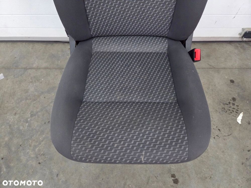 VW T5 T6 fotel pasażera przód TASAMO - 2