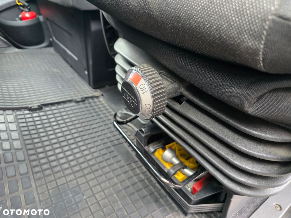 Iveco DAILY 35S18 Furgon L4H3 - 14