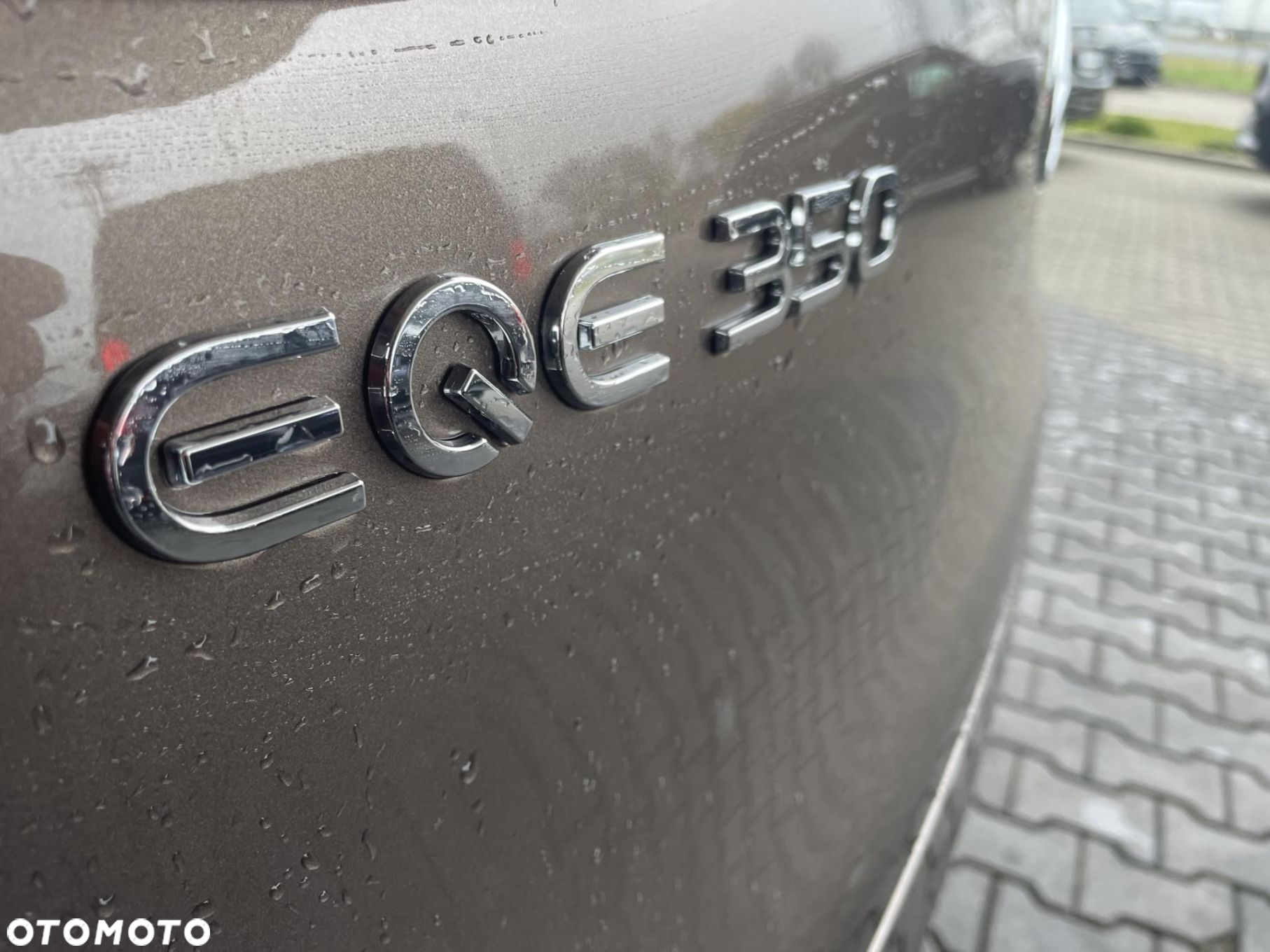 Mercedes-Benz EQE - 11